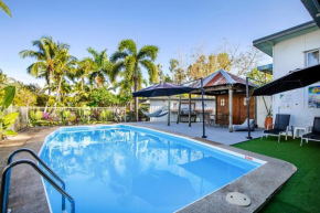 Bush Village Holiday Cabins, Airlie Beach